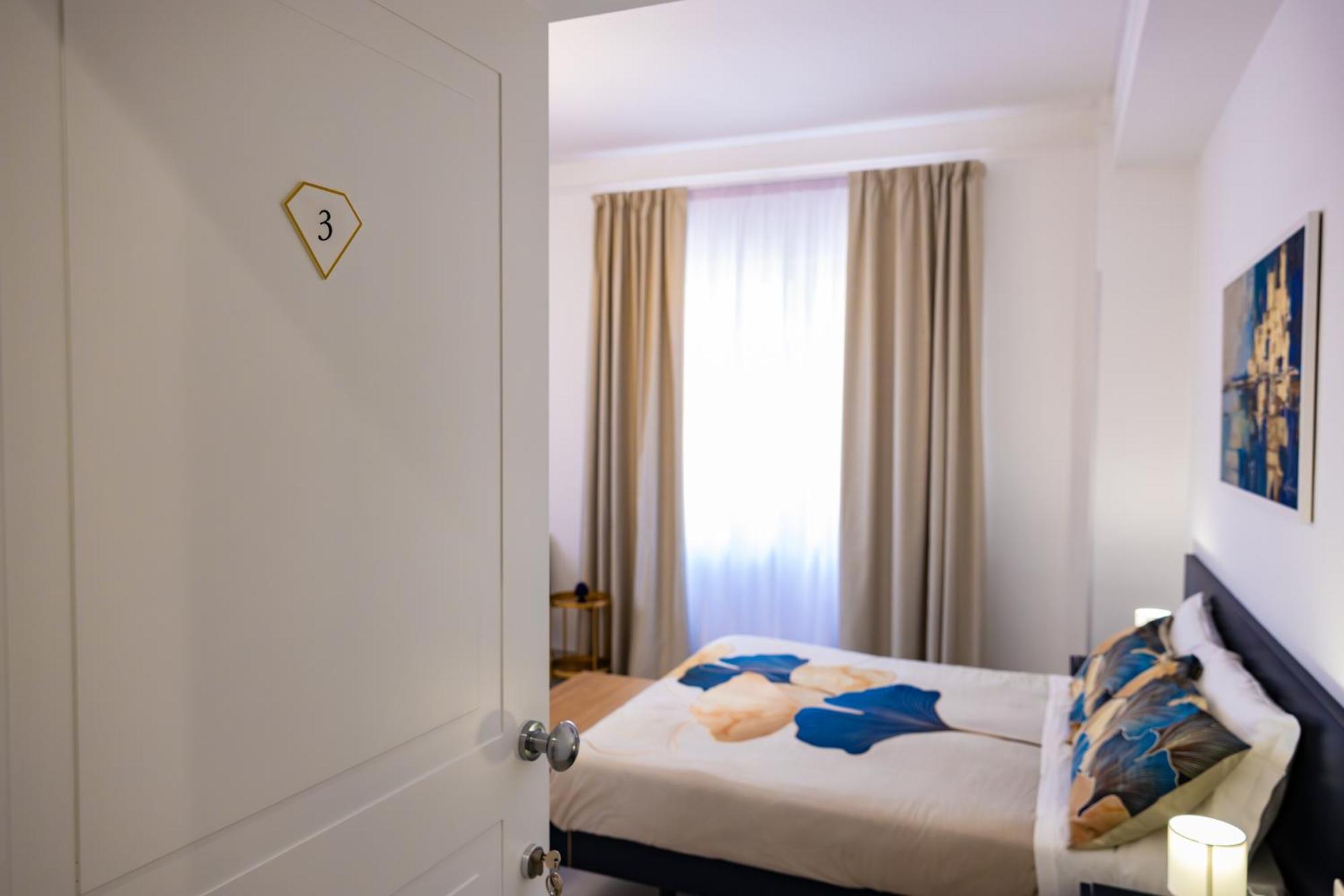 Adamas Apartment , Rooms And Suite 트라파니 외부 사진