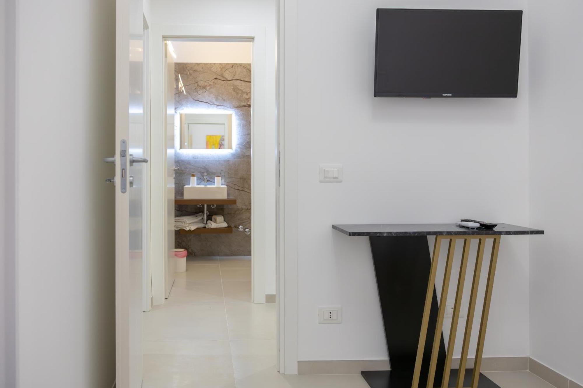 Adamas Apartment , Rooms And Suite 트라파니 외부 사진